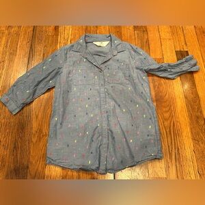 H&M Blue Shirt with Subtle Patterns